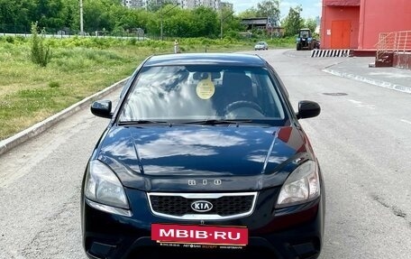 KIA Rio II, 2011 год, 699 000 рублей, 2 фотография