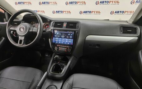 Volkswagen Jetta VI, 2012 год, 1 049 000 рублей, 7 фотография