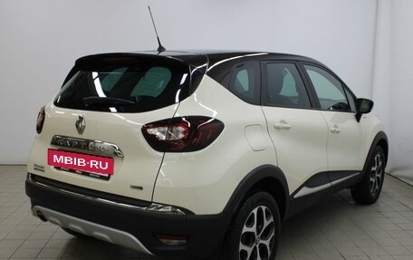 Renault Kaptur I рестайлинг, 2018 год, 1 850 000 рублей, 5 фотография