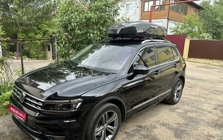 Volkswagen Tiguan II, 2018 год, 3 900 000 рублей, 1 фотография