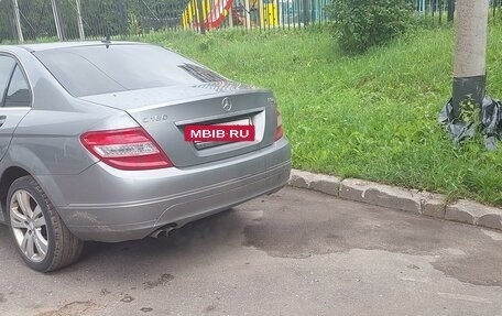 Mercedes-Benz C-Класс, 2010 год, 1 100 000 рублей, 4 фотография