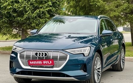 Audi e-tron I, 2020 год, 6 500 000 рублей, 3 фотография