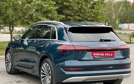 Audi e-tron I, 2020 год, 6 500 000 рублей, 15 фотография