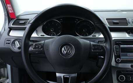 Volkswagen Passat B7, 2011 год, 865 000 рублей, 11 фотография