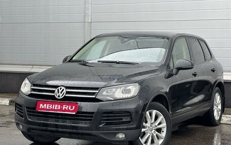 Volkswagen Touareg III, 2013 год, 2 379 000 рублей, 1 фотография