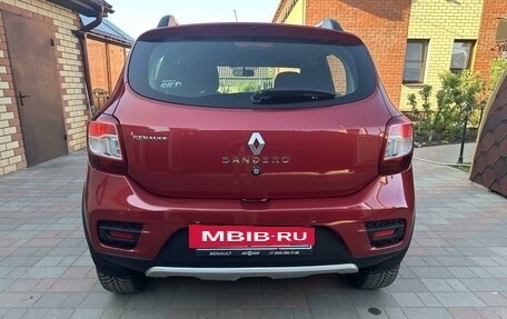 Renault Sandero II рестайлинг, 2016 год, 1 310 000 рублей, 13 фотография