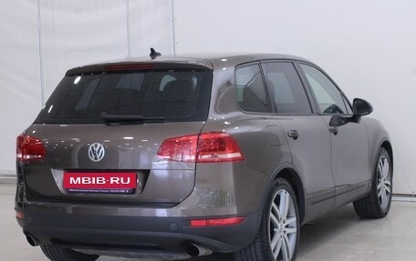 Volkswagen Touareg III, 2010 год, 1 975 000 рублей, 4 фотография