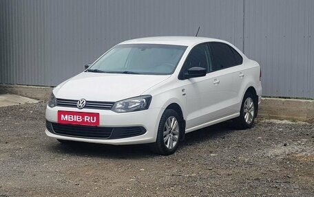 Volkswagen Polo VI (EU Market), 2013 год, 999 000 рублей, 2 фотография