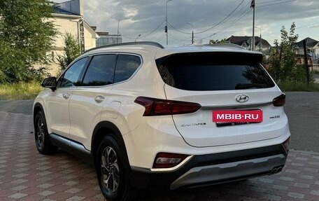 Hyundai Santa Fe IV, 2018 год, 2 770 000 рублей, 2 фотография