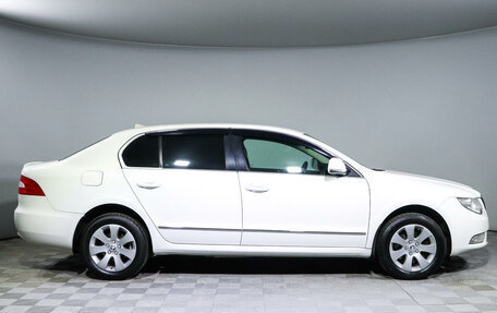 Skoda Superb III рестайлинг, 2011 год, 1 080 000 рублей, 4 фотография