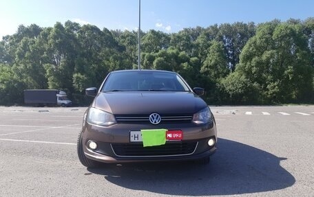 Volkswagen Polo VI (EU Market), 2014 год, 1 070 000 рублей, 1 фотография