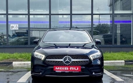 Mercedes-Benz A-Класс, 2019 год, 2 689 000 рублей, 2 фотография