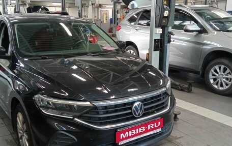 Volkswagen Polo VI (EU Market), 2021 год, 1 717 000 рублей, 2 фотография