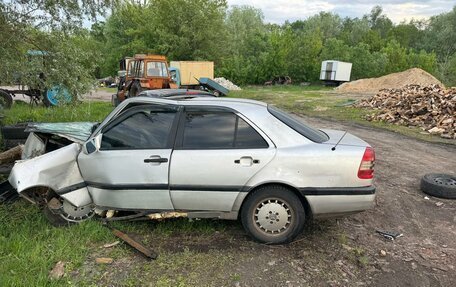 Mercedes-Benz C-Класс, 1995 год, 60 000 рублей, 3 фотография