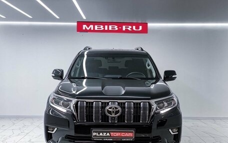 Toyota Land Cruiser Prado 150 рестайлинг 2, 2018 год, 6 350 000 рублей, 4 фотография