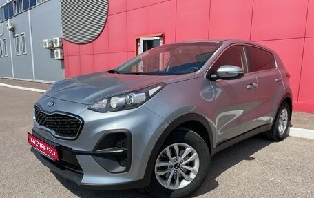 KIA Sportage IV рестайлинг, 2020 год, 2 450 000 рублей, 1 фотография