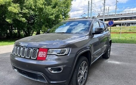 Jeep Grand Cherokee, 2018 год, 3 800 000 рублей, 1 фотография