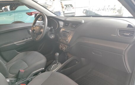 KIA Rio III рестайлинг, 2012 год, 995 000 рублей, 19 фотография