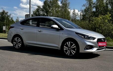 Hyundai Solaris II рестайлинг, 2018 год, 1 400 000 рублей, 8 фотография