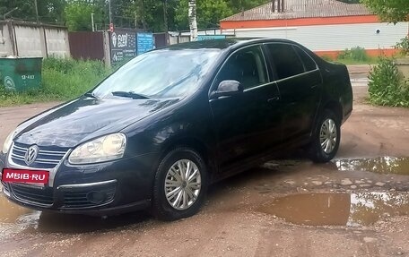 Volkswagen Jetta VI, 2008 год, 650 000 рублей, 4 фотография