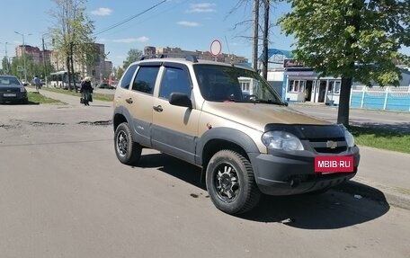 Chevrolet Niva I рестайлинг, 2004 год, 345 000 рублей, 2 фотография