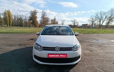 Volkswagen Polo VI (EU Market), 2013 год, 550 000 рублей, 1 фотография