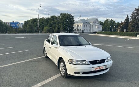 Opel Vectra B рестайлинг, 2000 год, 300 000 рублей, 3 фотография