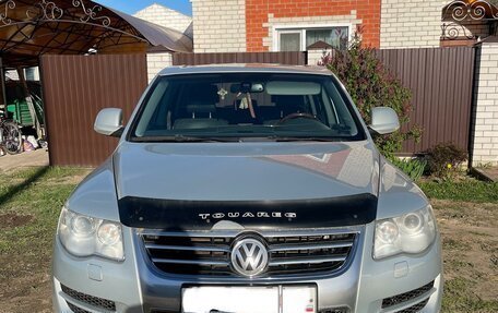 Volkswagen Touareg III, 2008 год, 1 600 000 рублей, 3 фотография