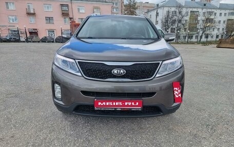 KIA Sorento II рестайлинг, 2015 год, 2 099 000 рублей, 2 фотография