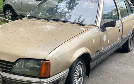 Opel Rekord E, 1983 год, 50 000 рублей, 1 фотография