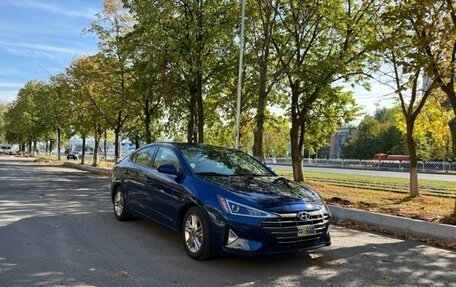 Hyundai Elantra VI рестайлинг, 2019 год, 1 780 000 рублей, 6 фотография