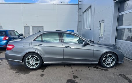 Mercedes-Benz E-Класс, 2010 год, 4 фотография