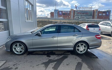 Mercedes-Benz E-Класс, 2010 год, 8 фотография