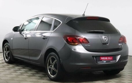 Opel Astra J, 2011 год, 698 000 рублей, 7 фотография