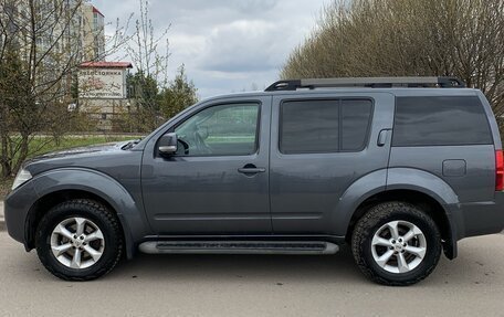 Nissan Pathfinder, 2010 год, 1 440 000 рублей, 3 фотография