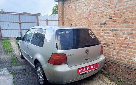 Volkswagen Golf IV, 2001 год, 335 000 рублей, 2 фотография