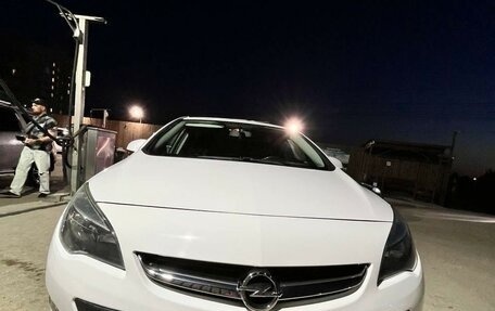 Opel Astra J, 2013 год, 990 000 рублей, 4 фотография