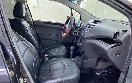 Chevrolet Spark III, 2013 год, 770 000 рублей, 10 фотография