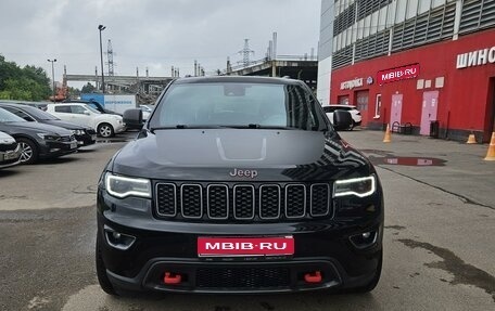 Jeep Grand Cherokee, 2018 год, 4 000 000 рублей, 1 фотография