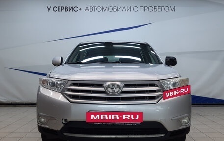 Toyota Highlander III, 2011 год, 1 850 000 рублей, 7 фотография