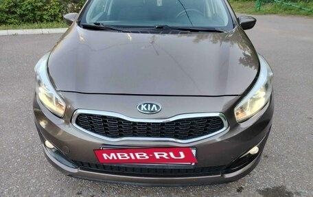 KIA cee'd III, 2016 год, 1 400 000 рублей, 2 фотография