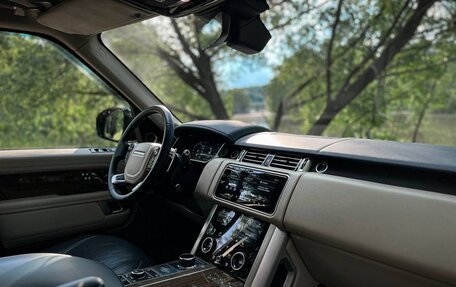 Land Rover Range Rover IV рестайлинг, 2018 год, 8 080 000 рублей, 7 фотография
