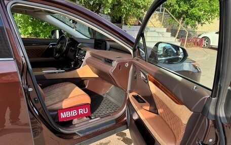 Lexus RX IV рестайлинг, 2017 год, 4 900 000 рублей, 26 фотография