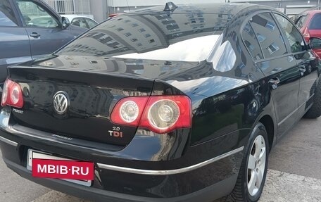 Volkswagen Passat B6, 2006 год, 660 000 рублей, 2 фотография