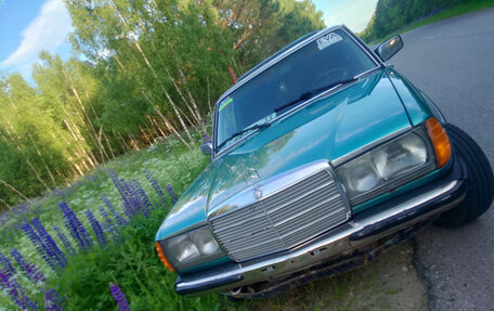 Mercedes-Benz W123, 1978 год, 880 000 рублей, 3 фотография