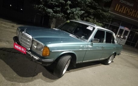 Mercedes-Benz W123, 1978 год, 880 000 рублей, 8 фотография