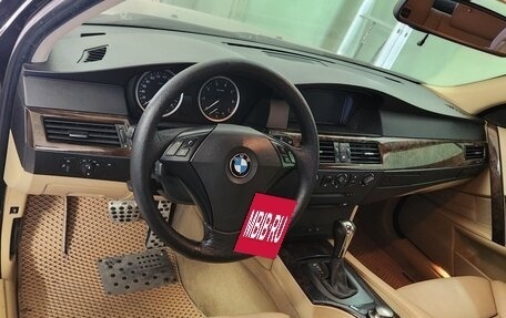 BMW 5 серия, 2004 год, 1 190 000 рублей, 3 фотография