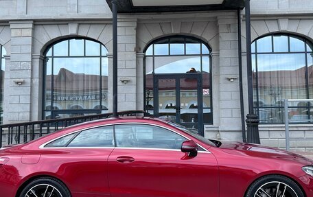 Mercedes-Benz E-Класс, 2017 год, 4 300 000 рублей, 2 фотография