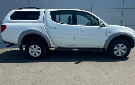 Mitsubishi L200 IV рестайлинг, 2013 год, 1 430 000 рублей, 4 фотография