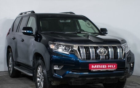 Toyota Land Cruiser Prado 150 рестайлинг 2, 2019 год, 5 083 000 рублей, 3 фотография